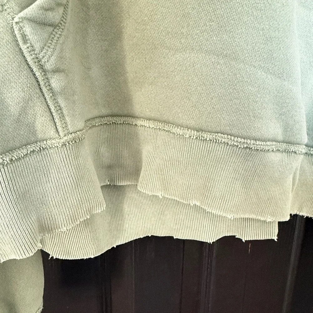 Cropped Hoodie - Picture 4 of 5